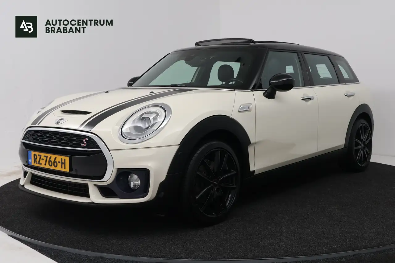 MINI Cooper S Clubman 2.0 Chili Serious Business (PANORAMADAK, STOELVERW — photo 1 of 24