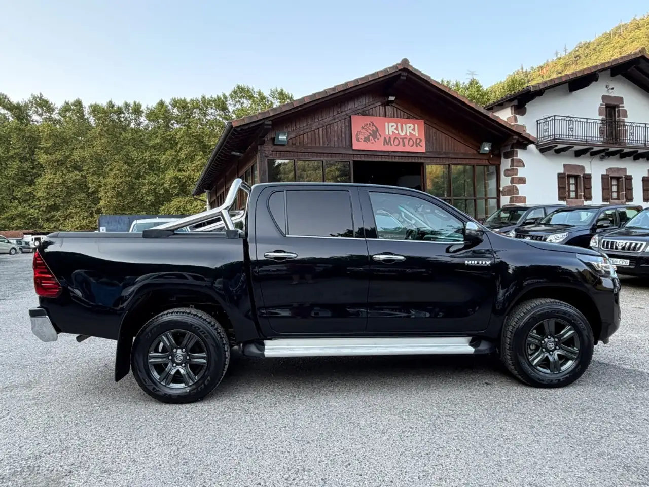 Toyota Hilux Cabina Doble GX Plus — photo 1 of 14