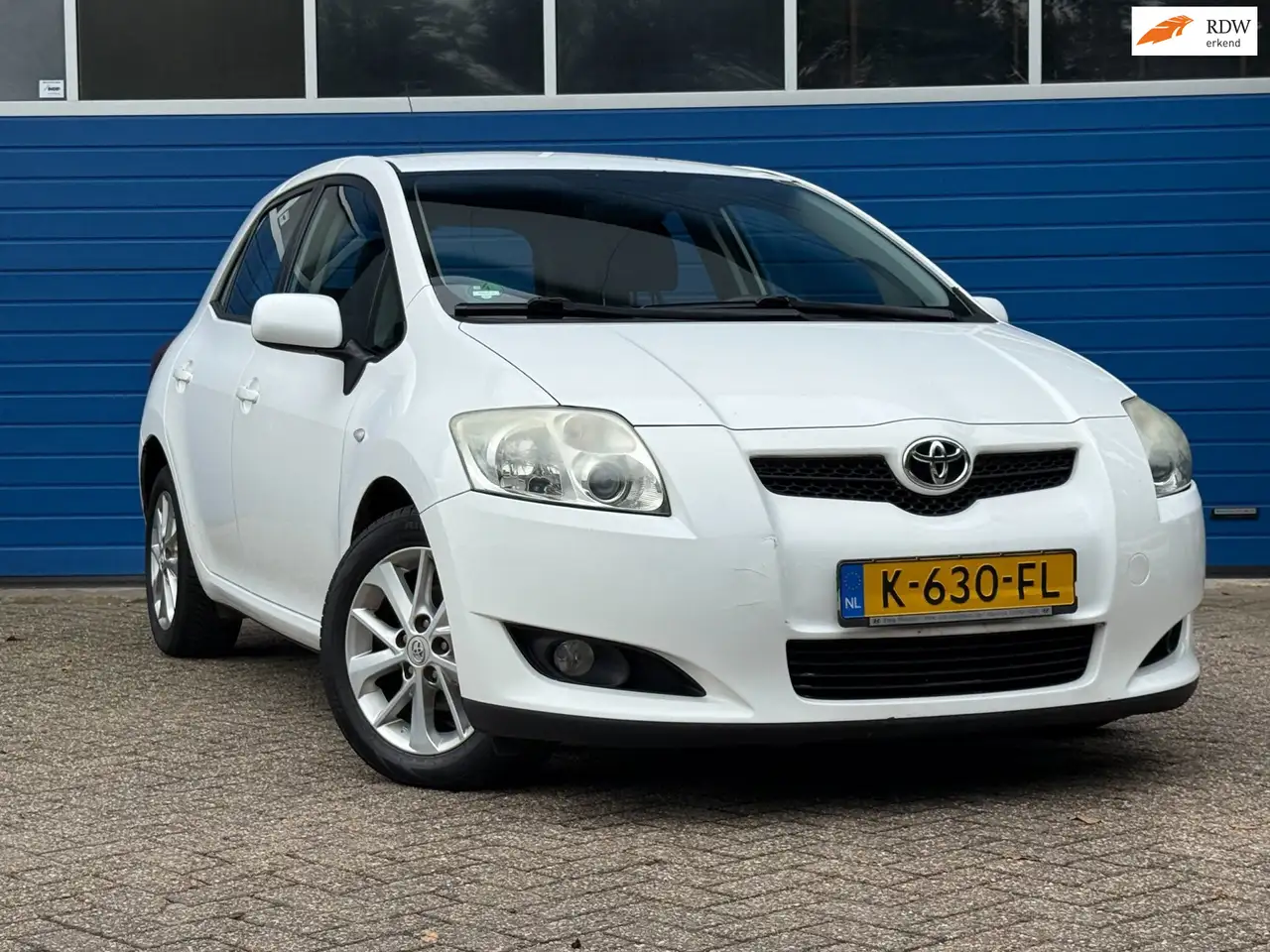 Toyota Auris 1.3 Aspiration 5Drs|Climate — photo 1 of 13
