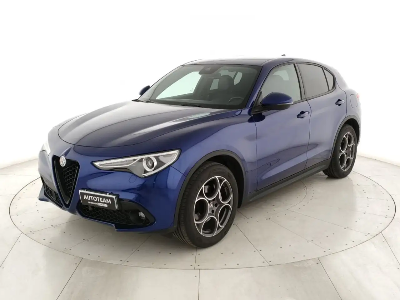 Alfa Romeo Stelvio 2.2 t Sprint Q4 190cv auto — photo 1 of 15