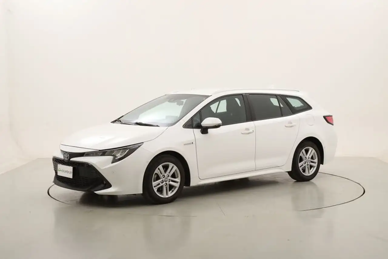 Toyota Corolla TS Hybrid Business Tech 1.8 Full Hybrid 122CV — photo 1 of 15