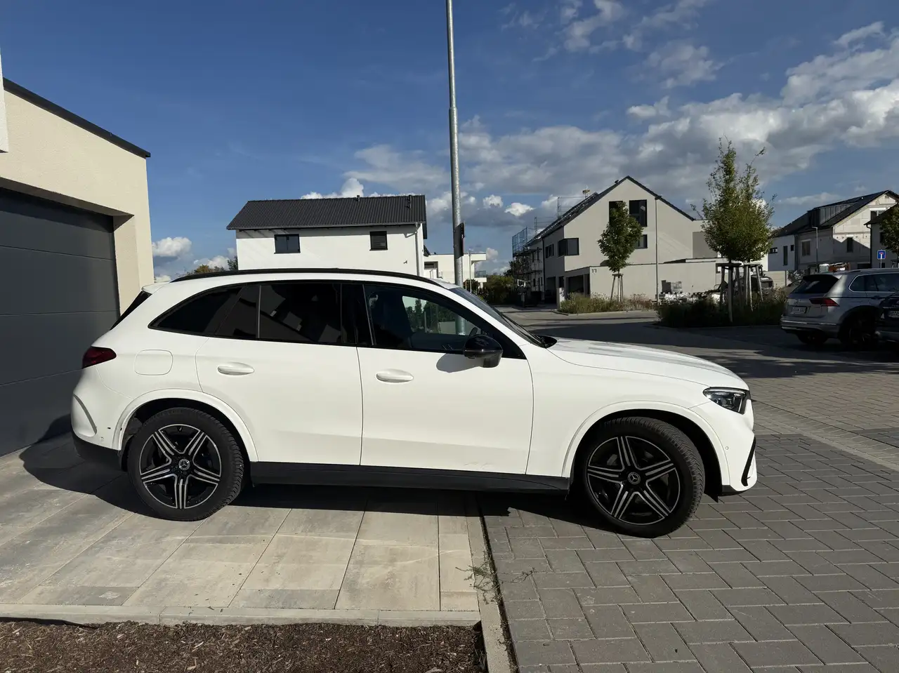 Mercedes-Benz GLC 220 GLC 220 d 4Matic (254.605) — photo 1 of 13