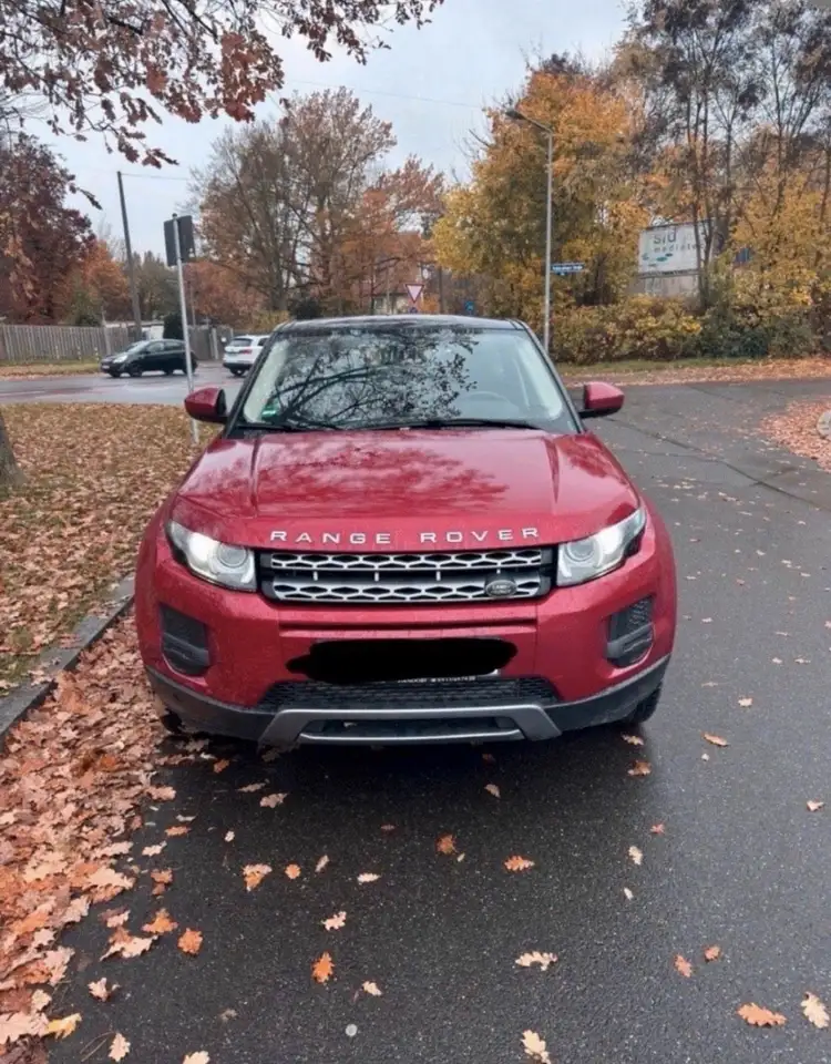Land Rover Range Rover Evoque Pure — photo 1 of 19