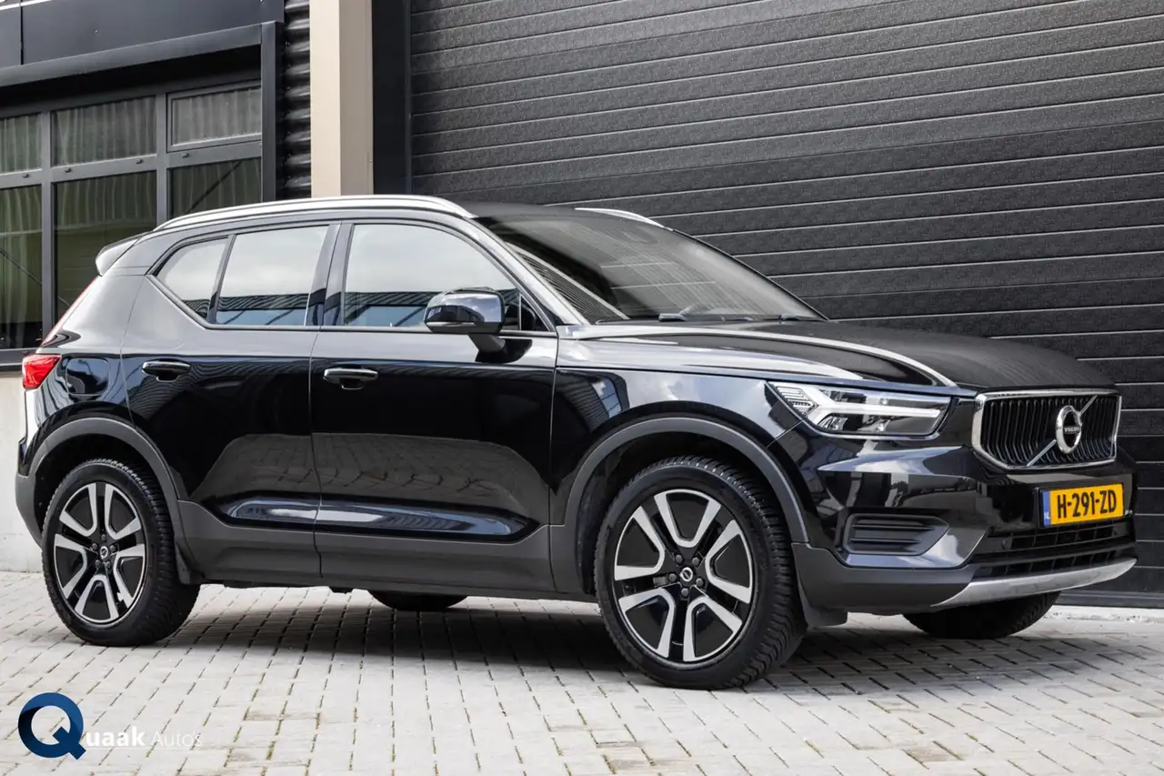 Volvo XC40 1.5 T5 Twin Engine | CARPLAY | TREKHAAK | MEMORY | — photo 1 of 40