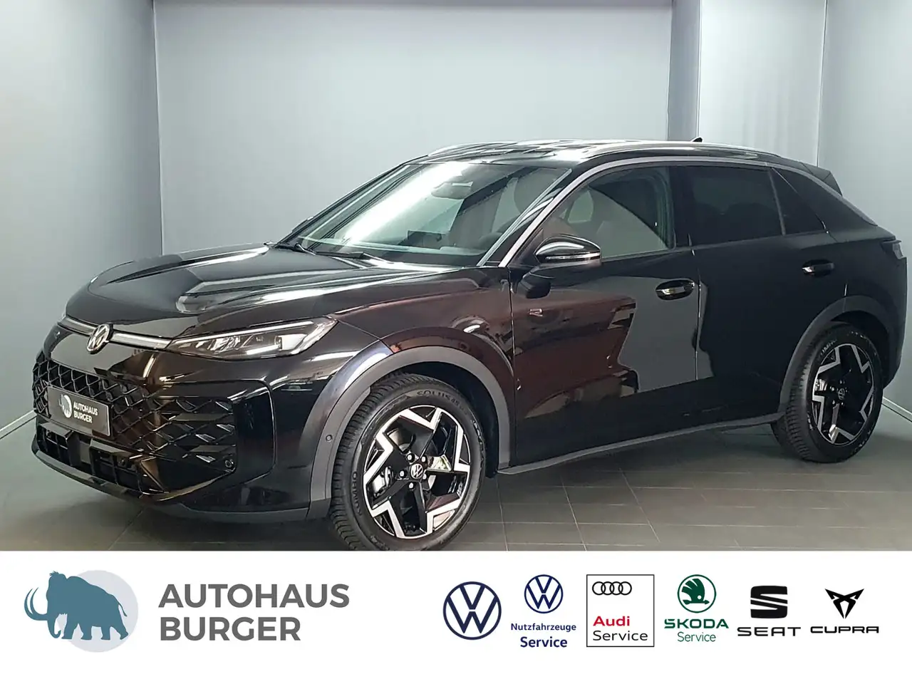 Volkswagen T-Roc R-Line 1.5 l eTSI OPF *DAB/ACC/SHZ* (Ulm) — photo 1 of 16