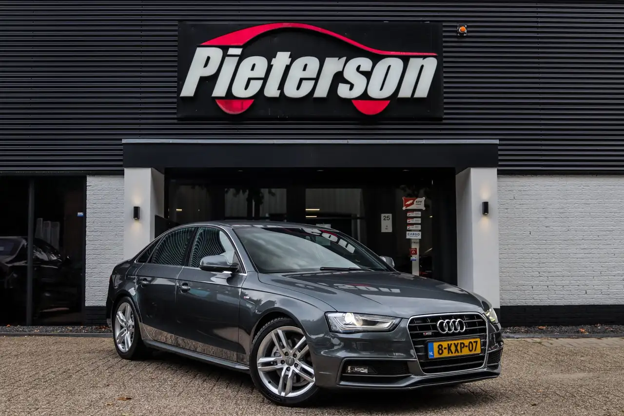 Audi A4 Limousine 1.8 TFSI 2x S-Line FACELIFT NAP CLIMA — photo 1 of 28