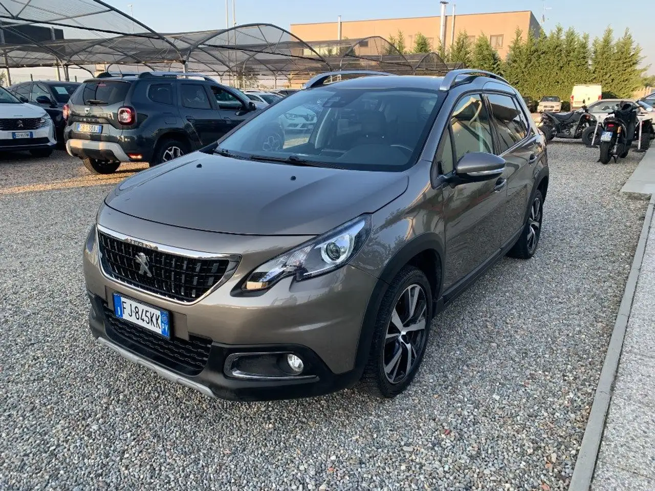 Peugeot 2008 1° serie PureTech Turbo 110 EAT6 S&S Allure — photo 1 of 15