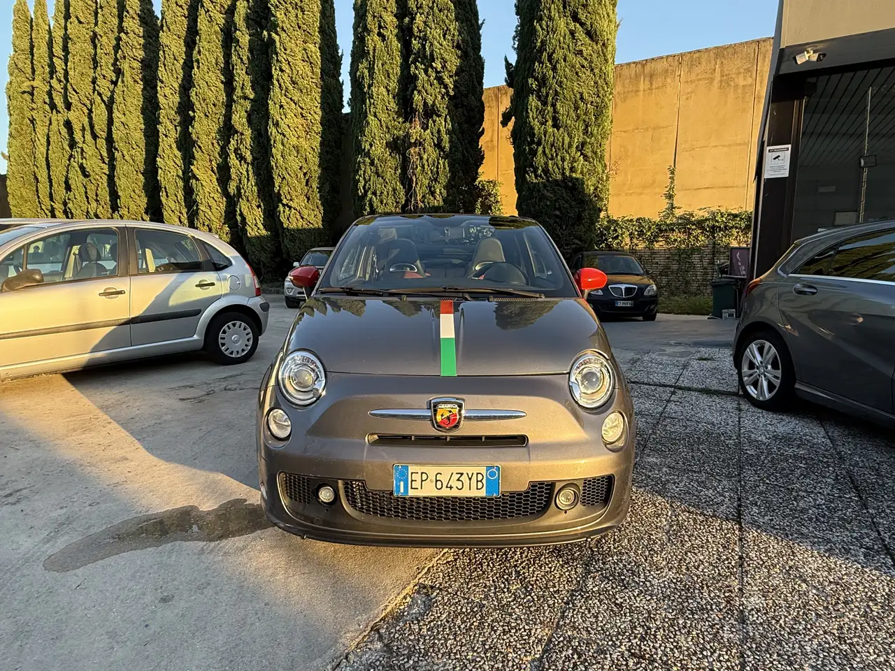 Abarth 500C 500C/595C 1.4 16v t. t-jet bicol. 140cv MTA — photo 1 of 15