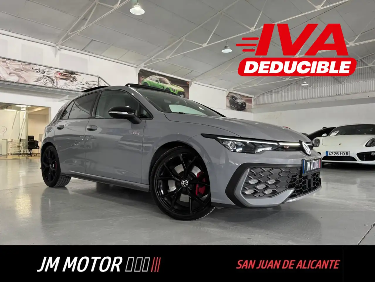 Volkswagen Golf GTI 2.0 TSI DSG 195kW — photo 1 of 36