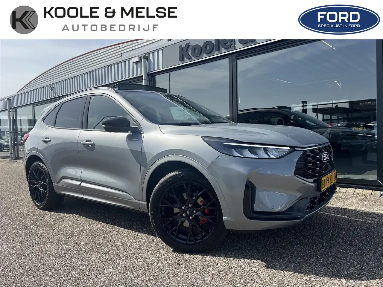 Ford Kuga 2.5 PHEV 243pk e-CVT ST-Line X , Trekhaak , Panoda — photo 1 of 34