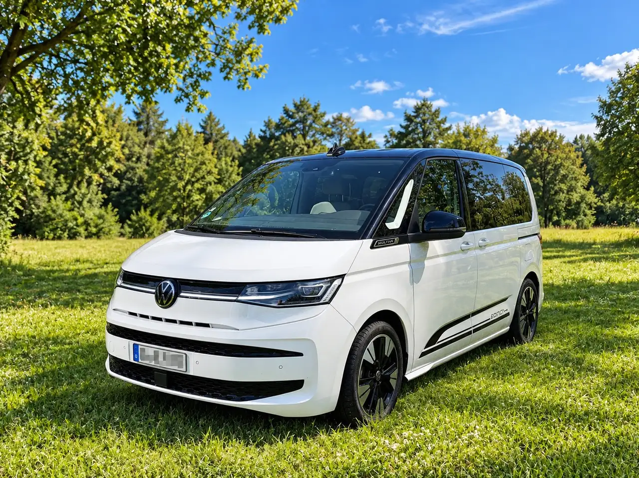 Volkswagen T7 Multivan Multivan/California TDI SCR 2,0 TDI SCR KÜ Edition — photo 1 of 15