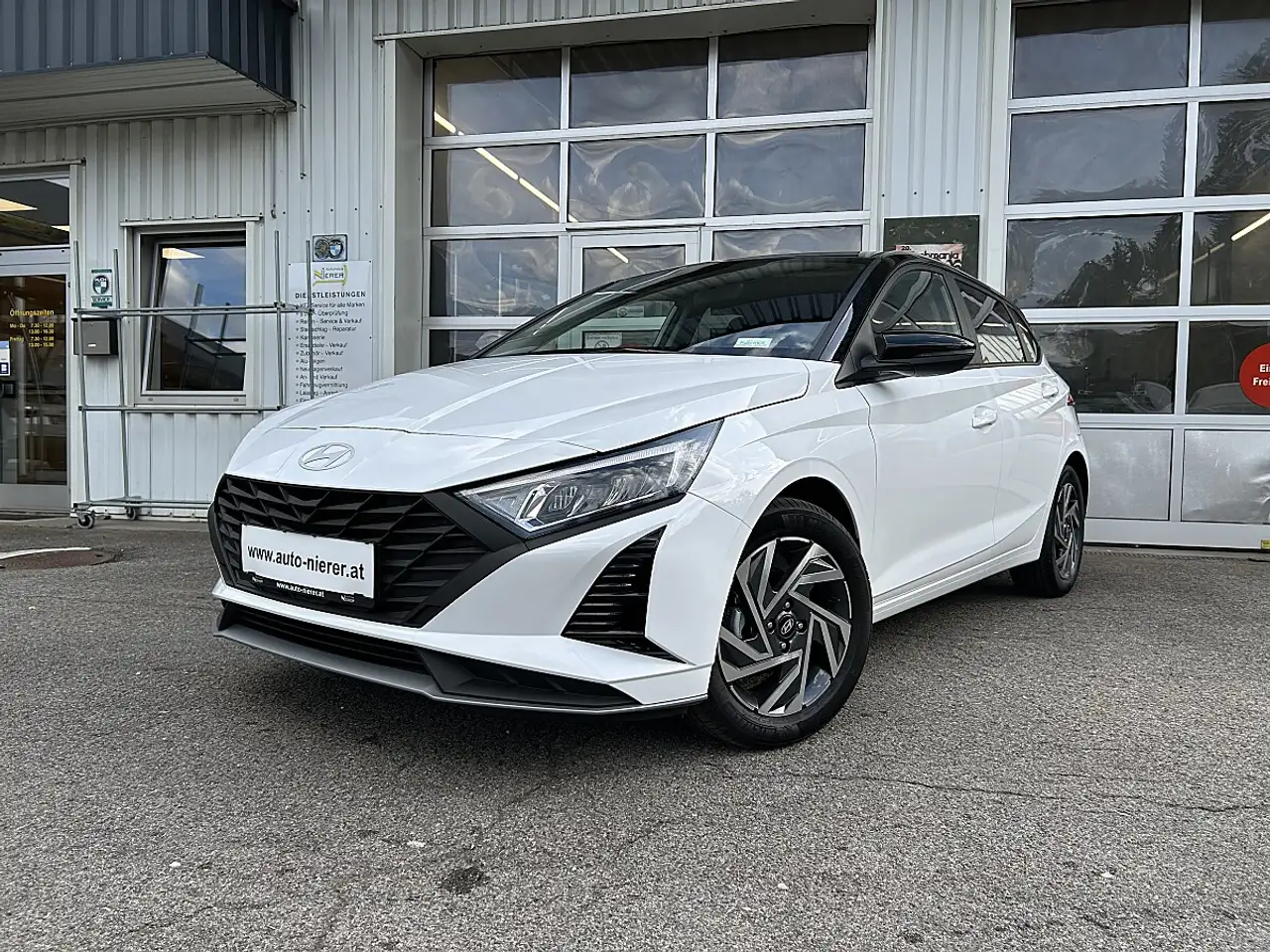 Hyundai i20 1,2 MPI Comfort Line — photo 1 of 15