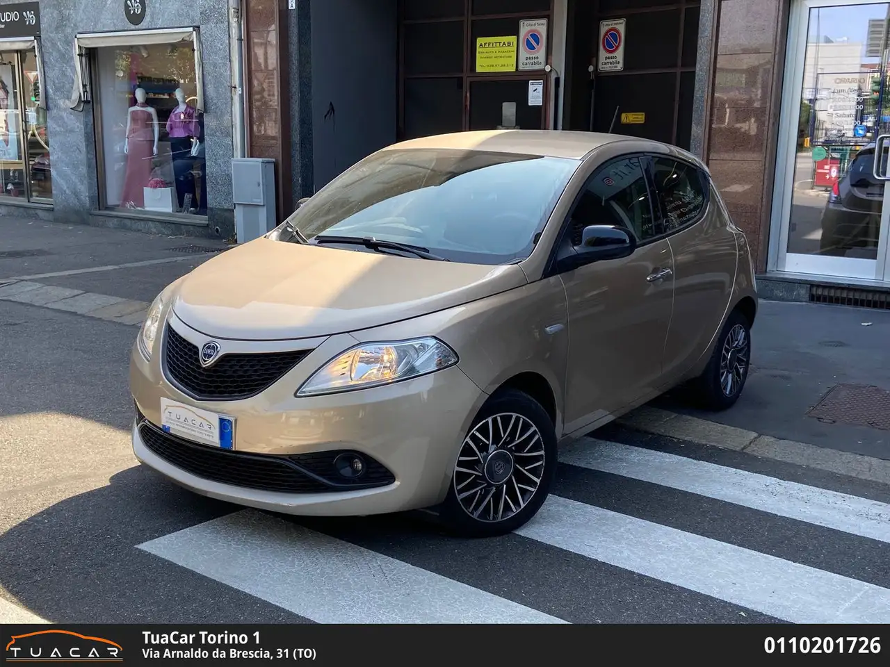 Lancia Ypsilon Gold 1.0 FireFly MHEV — photo 1 of 15