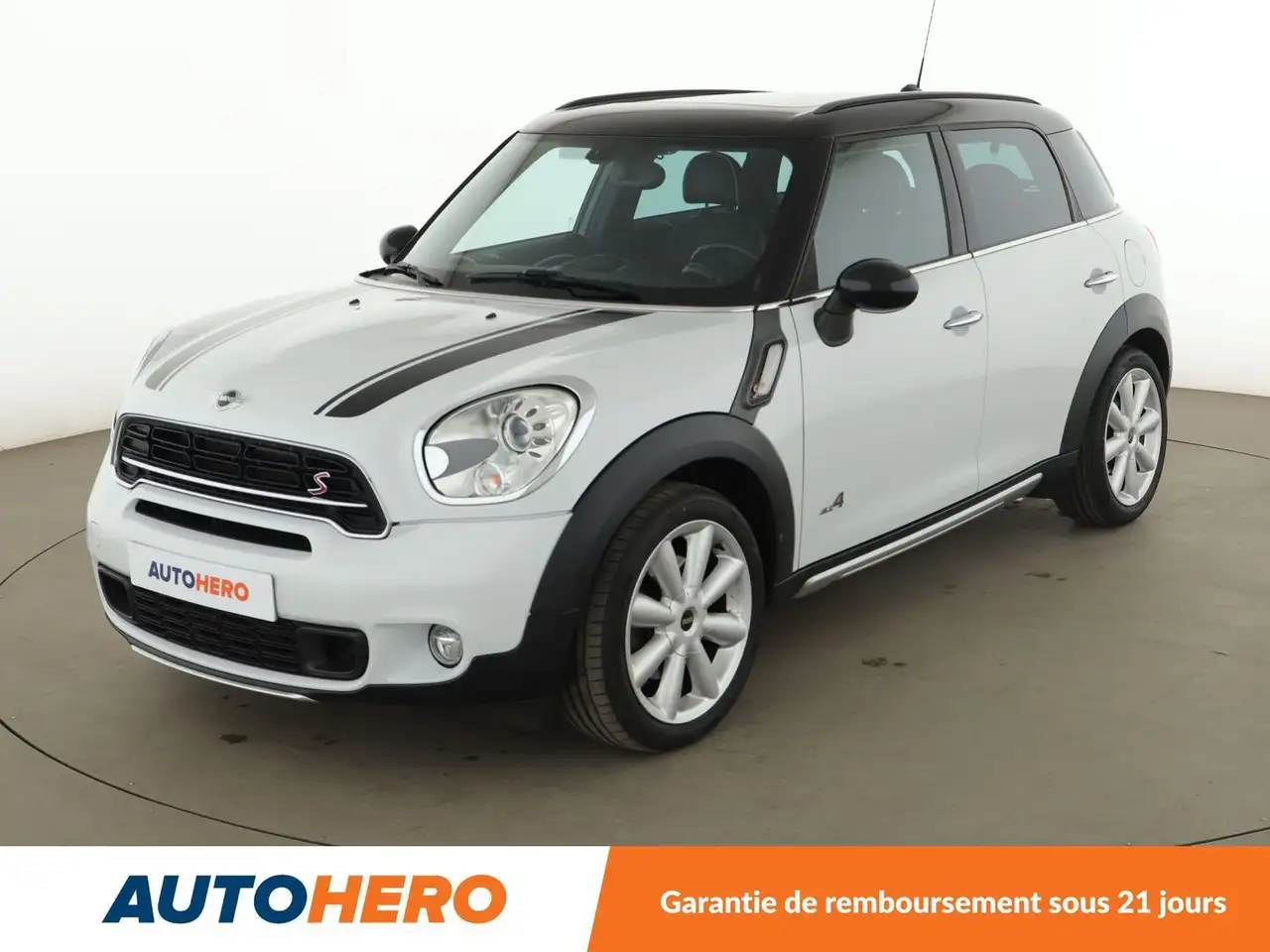 MINI Cooper S Countryman Cooper S ALL4 Finition Red Hot Chili BVA6 — photo 1 of 39