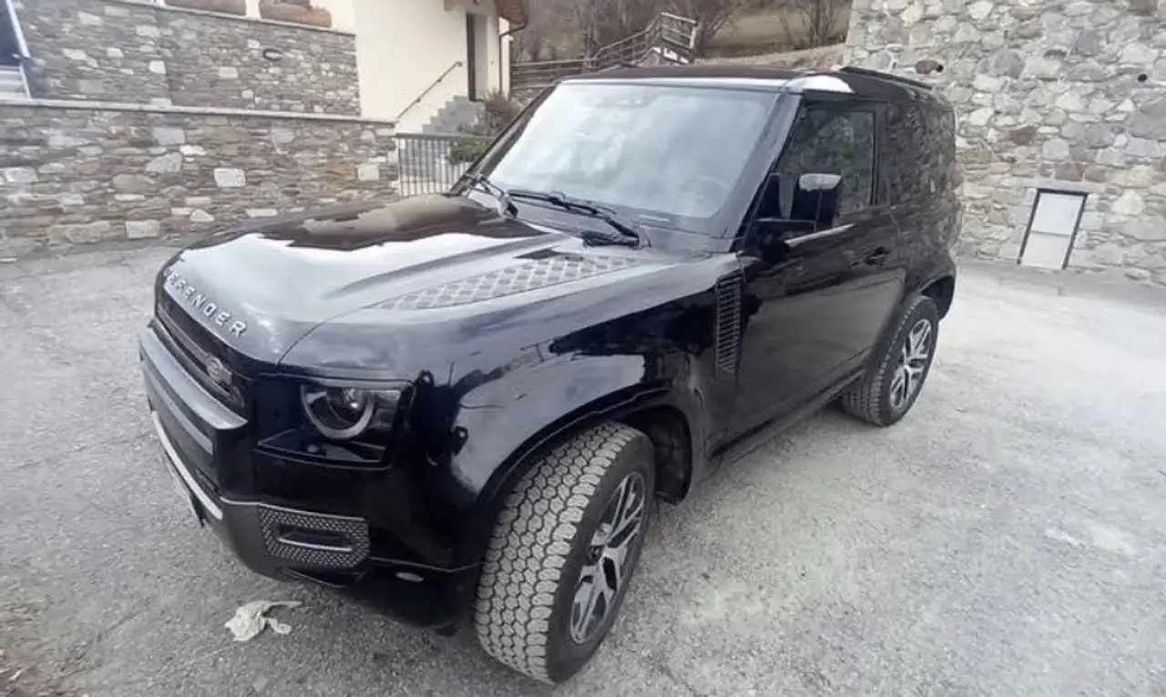 Land Rover Defender 90 3.0d i6 mhev SE awd 200cv auto 6p.ti — photo 1 of 15