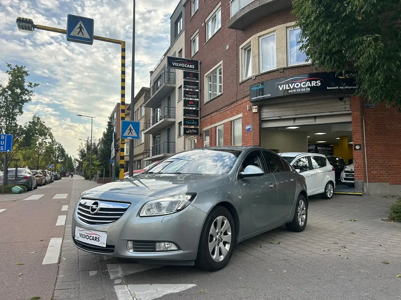 Opel Insignia 2.0 CDTi ECOTEC/RADAR AV/AR/GPS/CUIR/XENONS/GARANTIE — photo 1 of 13
