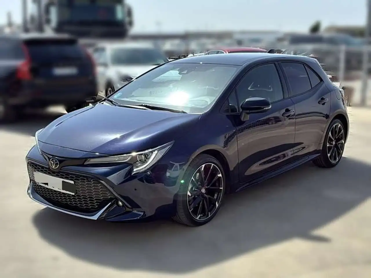 Toyota Corolla 2.0 180H GRSPORT ECVT — photo 1 of 26