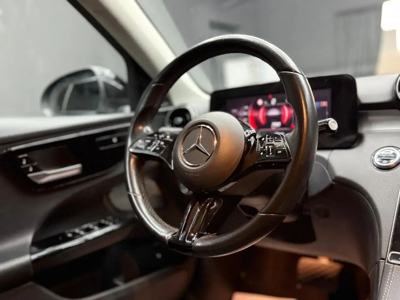 2025 Mercedes-Benz C 200 Premium, photograph 9