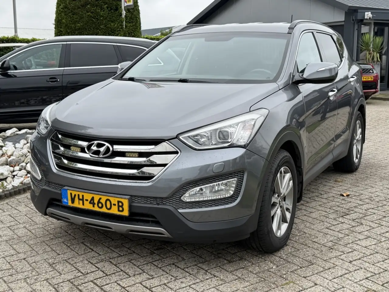 Hyundai SANTA FE 2.2 CRDI 2014 Grijs Kenteken Bedrijfsauto Trekhaak — photo 1 of 8