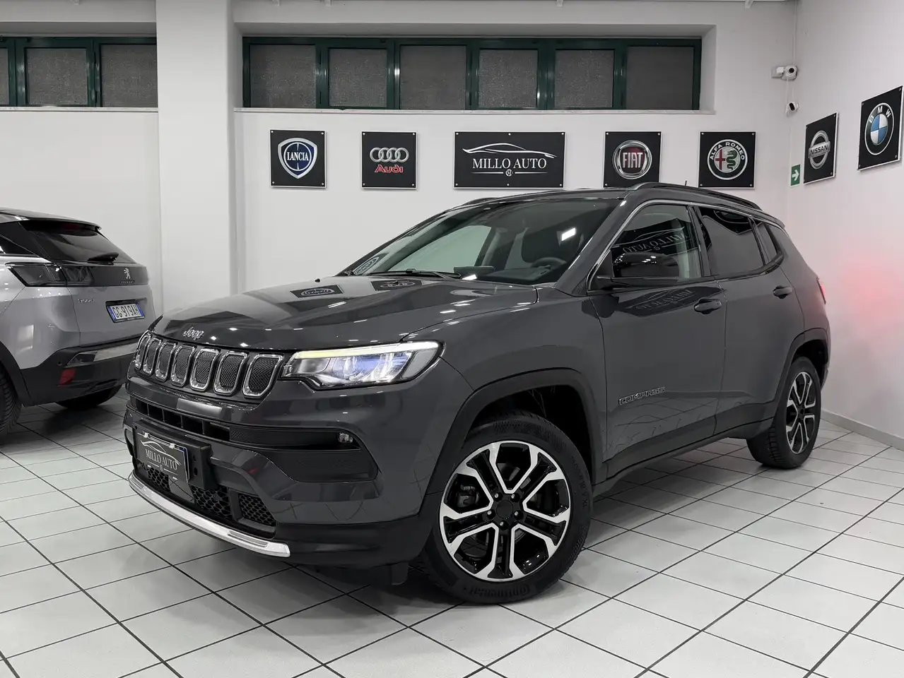 Jeep Compass 1.6 mjt Limited 2wd 130cv — photo 1 of 15
