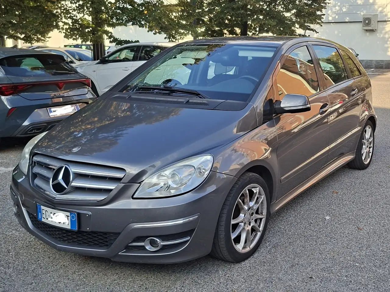 Mercedes-Benz B 170 Sport — photo 1 of 9