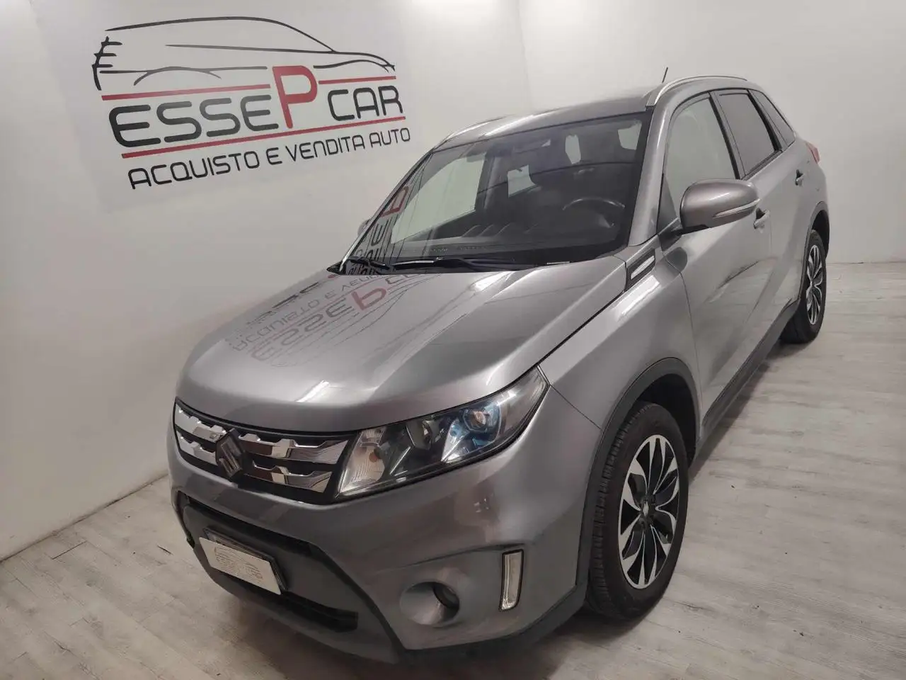 Suzuki Vitara 1.6 DDiS 4WD AllGrip V-Cool — photo 1 of 7
