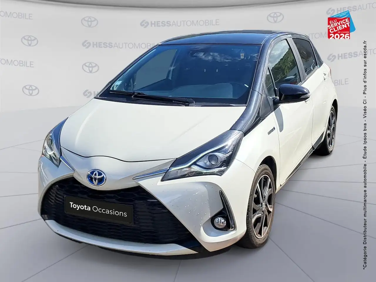Toyota Yaris 100h Collection 5p — photo 1 of 20