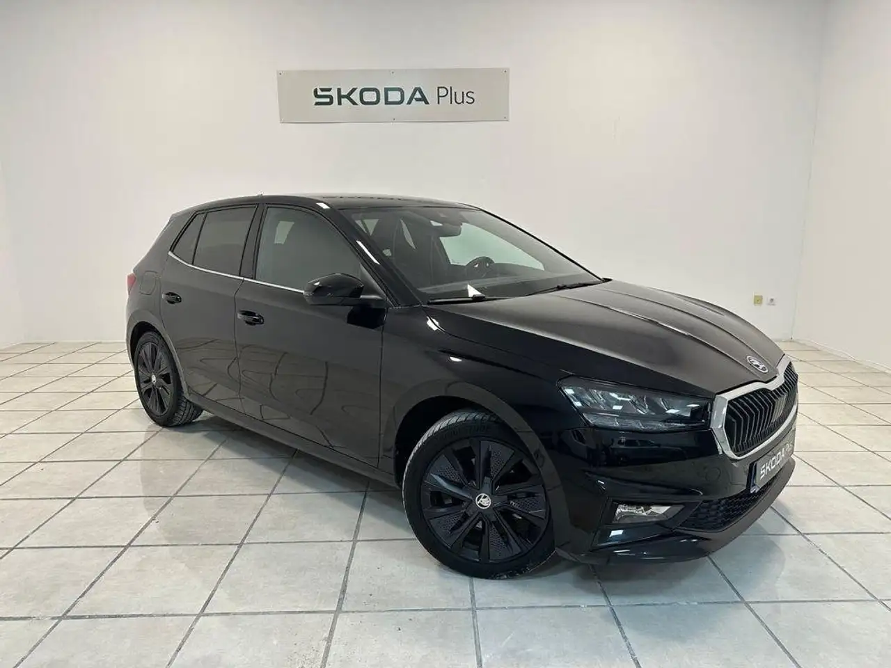 Skoda Fabia 1.0 TSI Design 70kW — photo 1 of 15