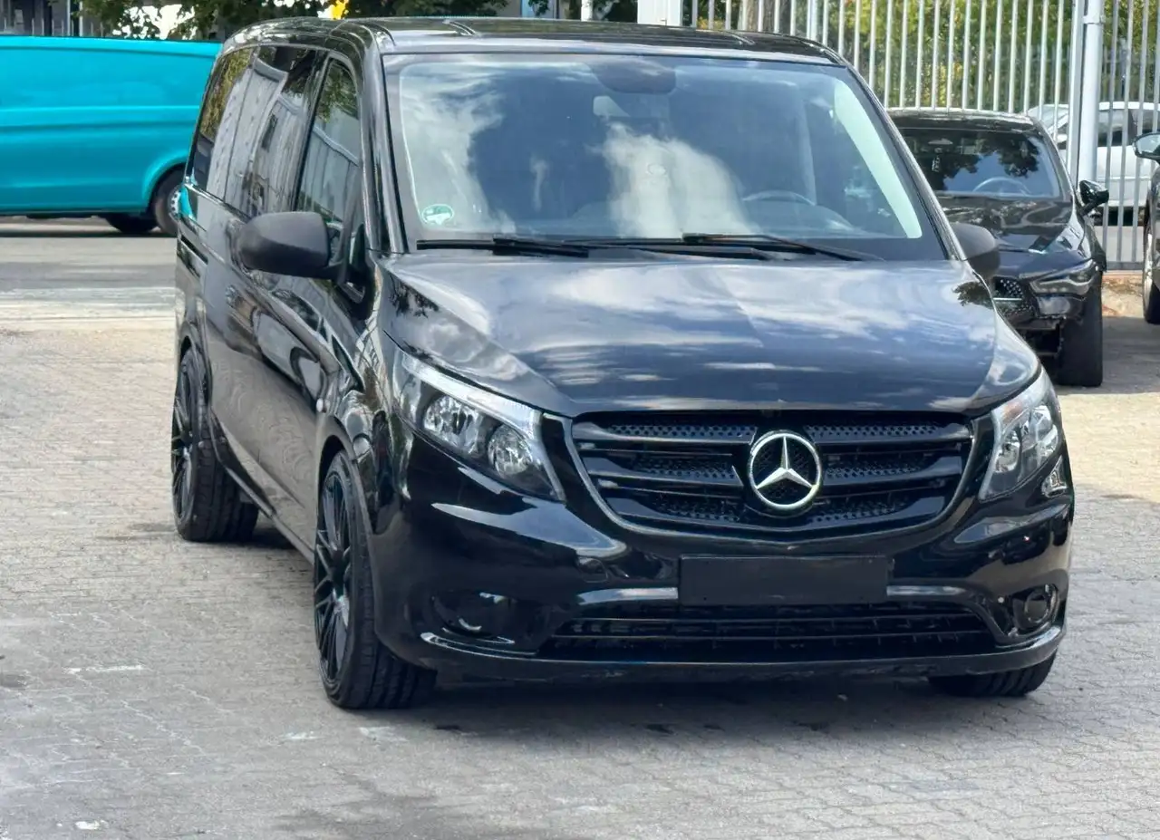 Mercedes-Benz Vito Tourer 116CDI Lang Pro 9PLACES — photo 1 of 15
