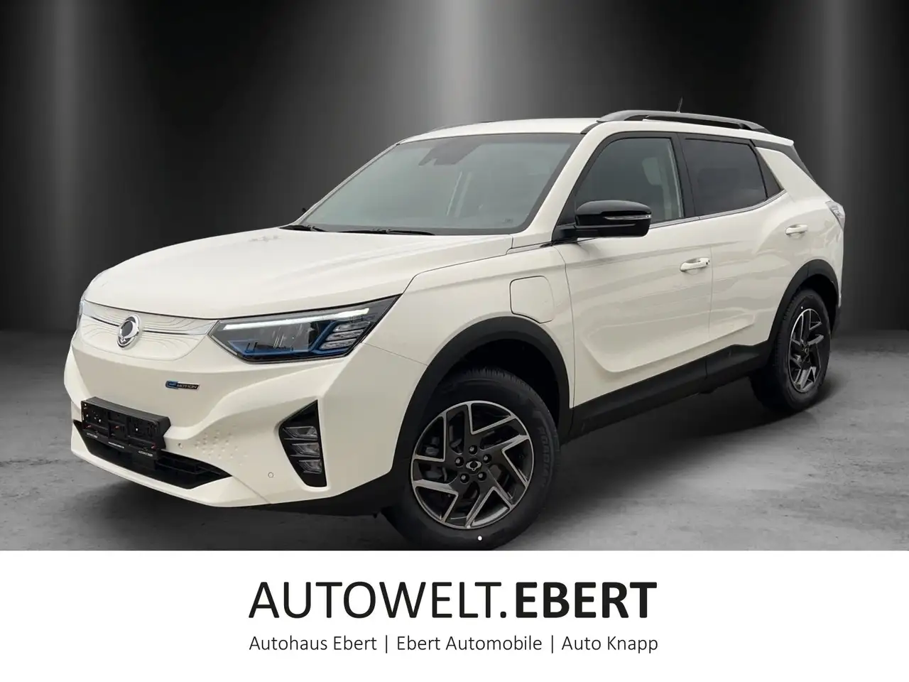 SsangYong Korando E-Motion Aut./ACC/LED/KAMERA/NAVI/ — photo 1 of 15