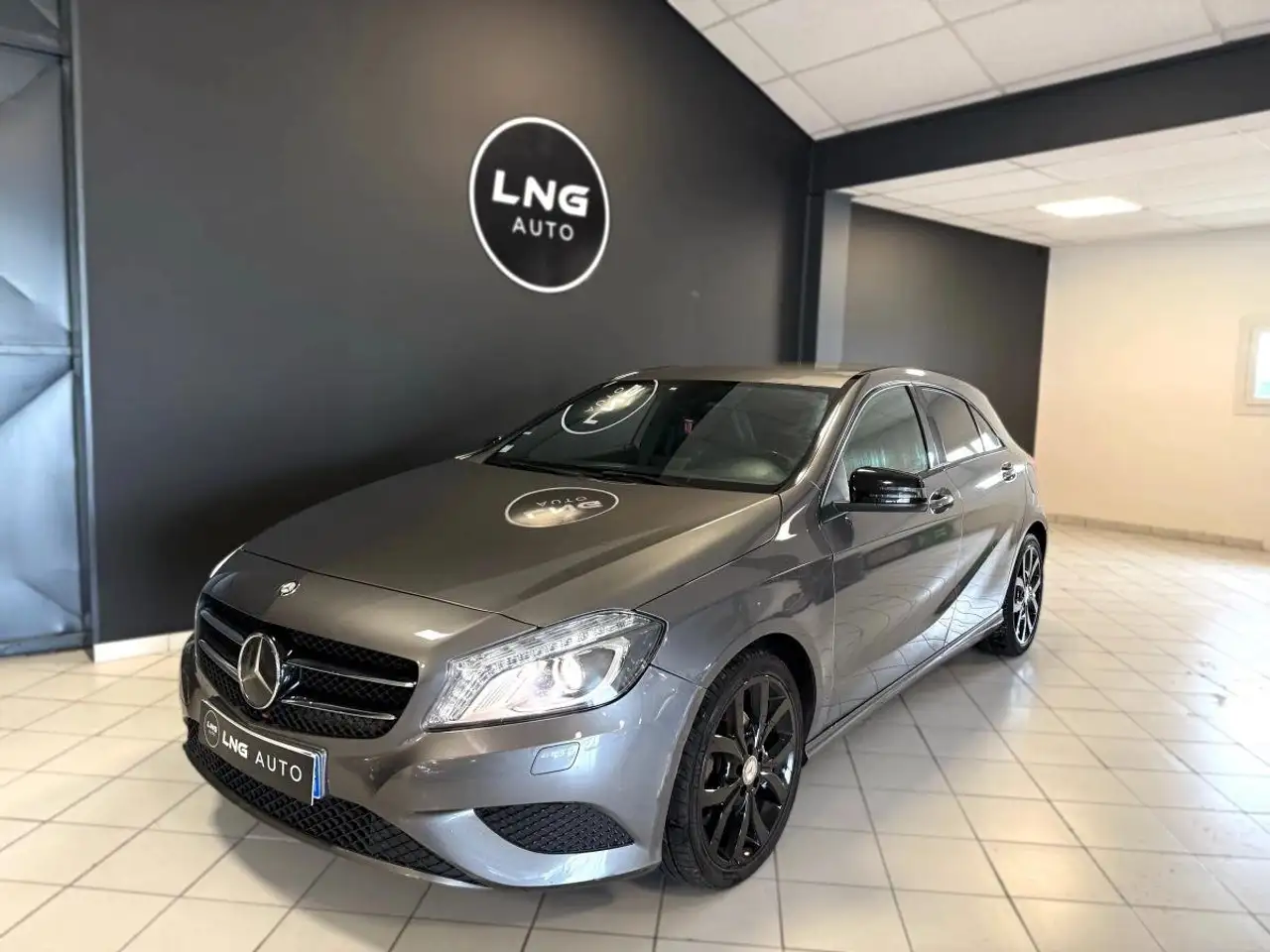 Mercedes-Benz A 200 200 135ch BLUEEFFICIENCY SENSATION - DIESEL — photo 1 of 27