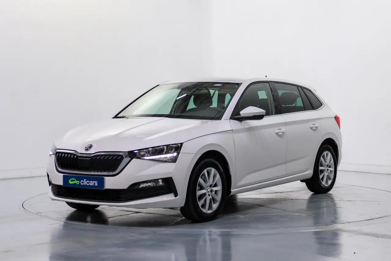 Skoda Scala 1.0 TSI Ambition 81kW — photo 1 of 36