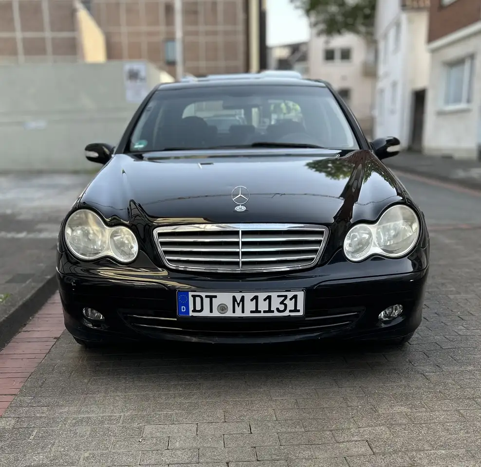 Mercedes-Benz C 180 Kompressor Classic — photo 1 of 12