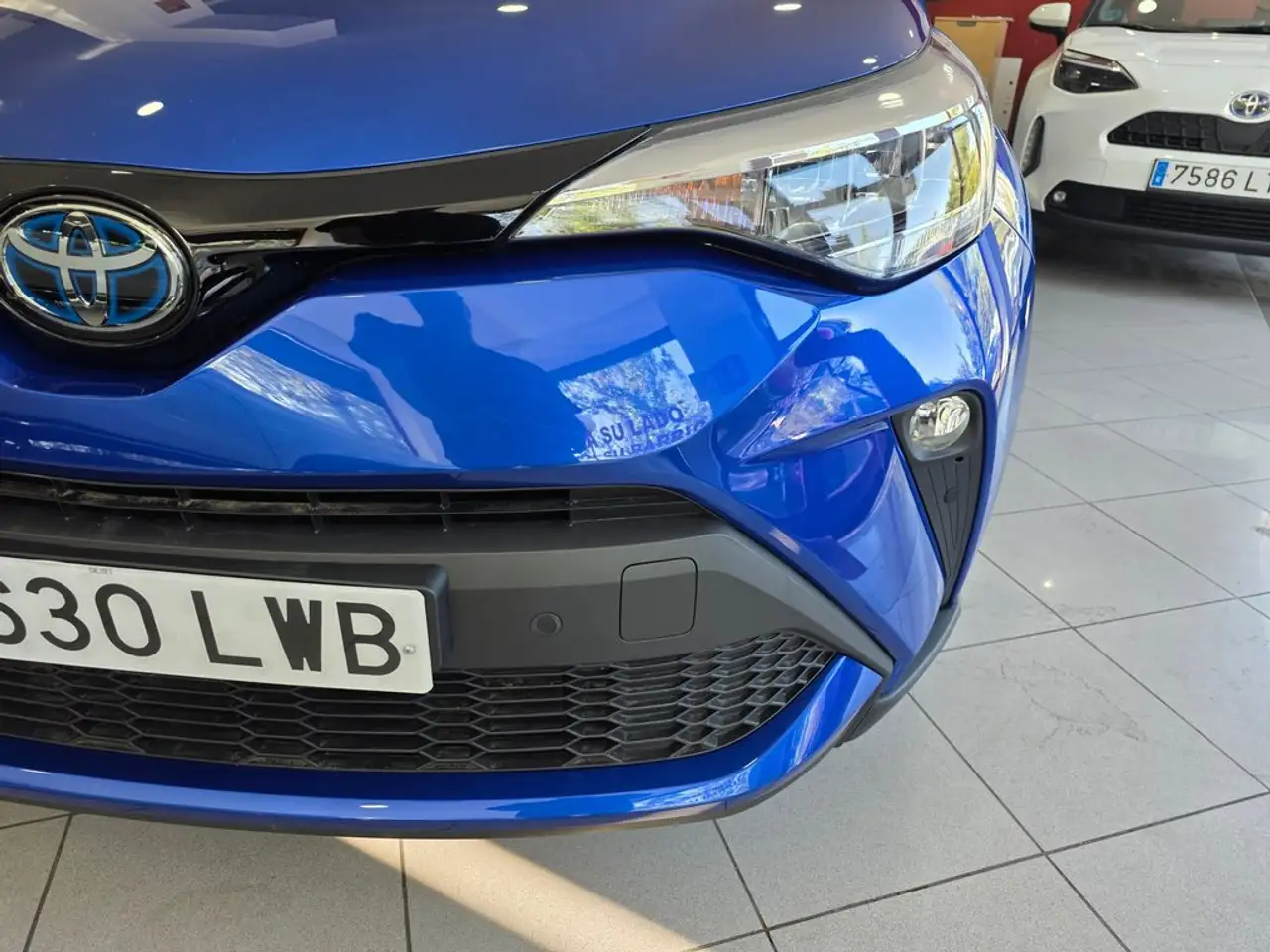 2022 Toyota C-HR 180H Advance, photograph 12