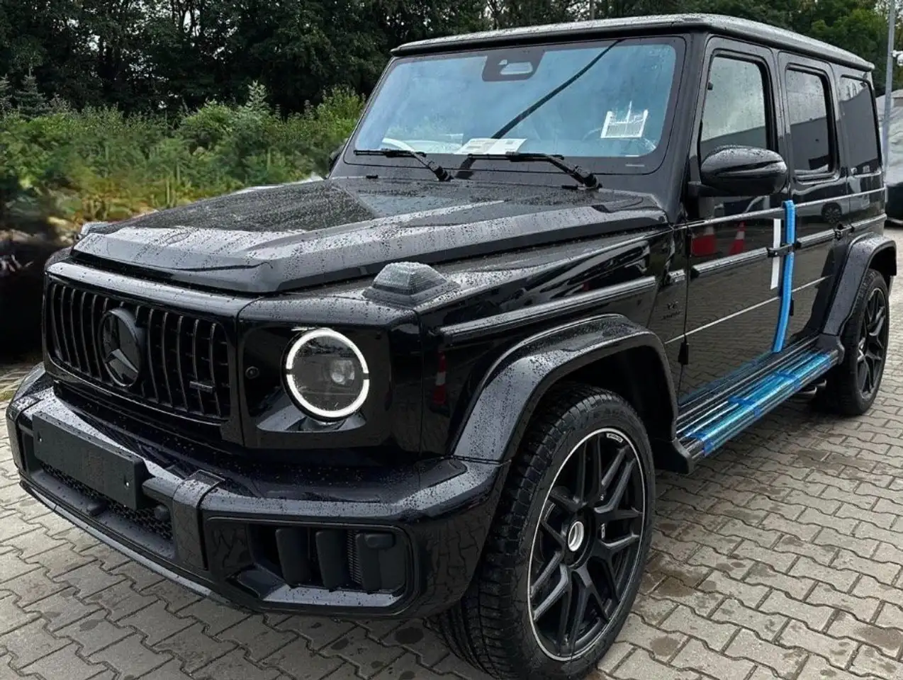 Mercedes-Benz G 63 AMG JAHR 2026 FULL CARBON — photo 1 of 9