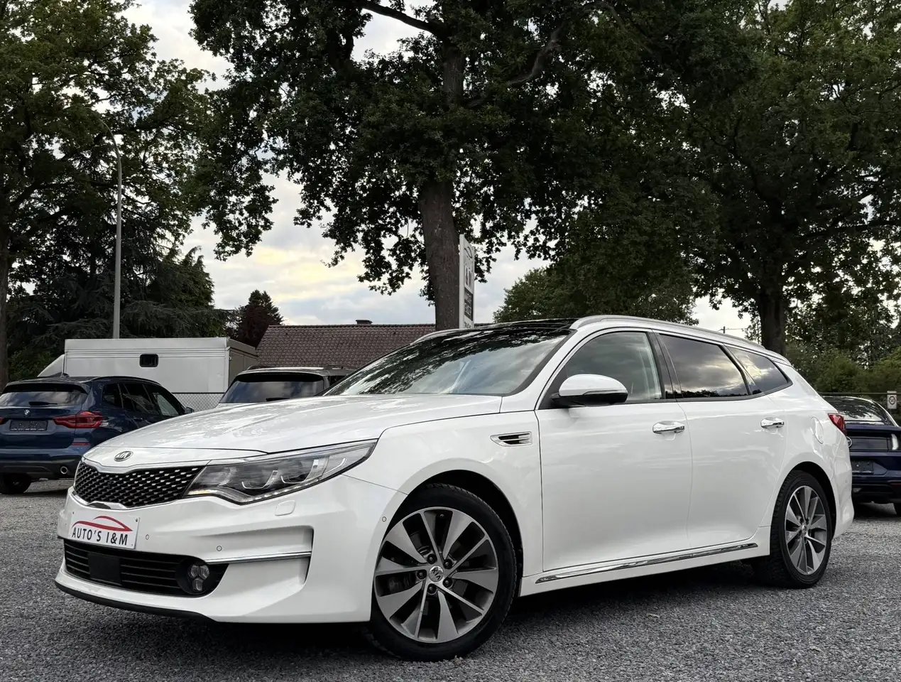 Kia Optima SW 1.7 CRDi Leder 360camera Pano Zetelv. Garantie! — photo 1 of 15