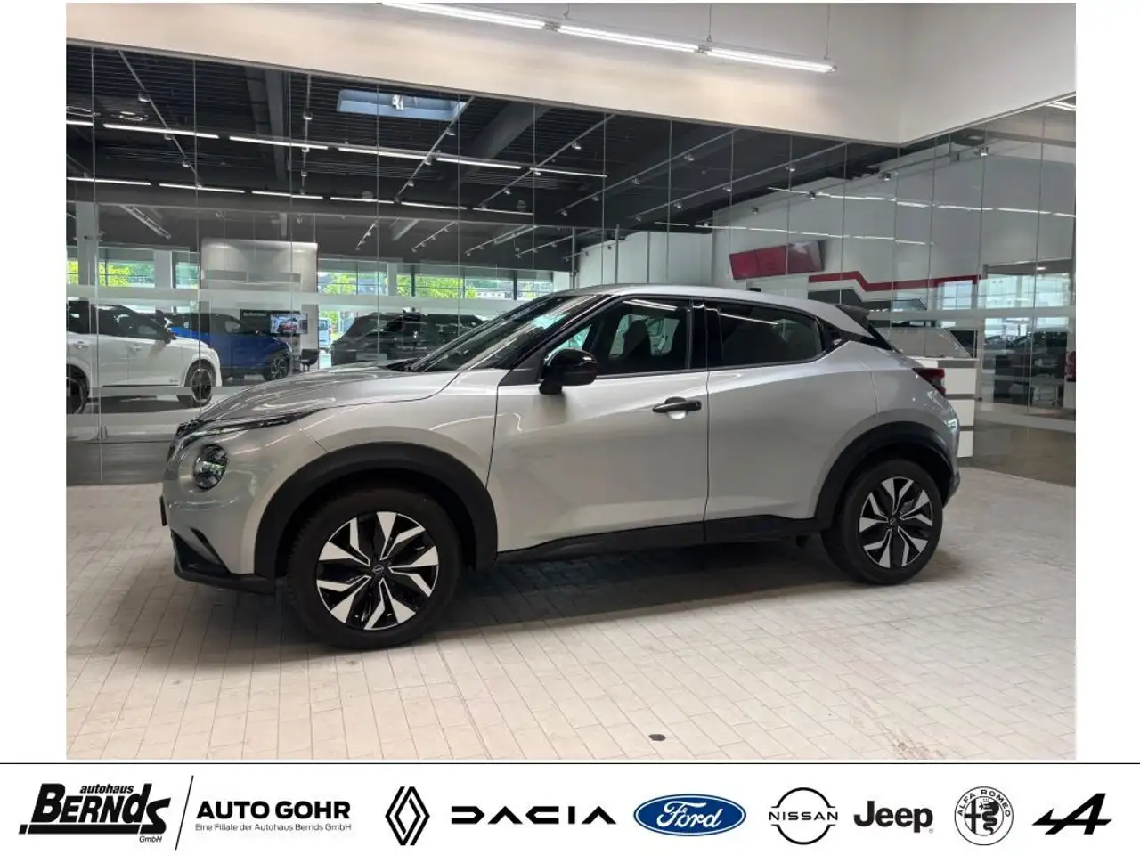 Nissan Juke 1.0 DIG-T Acenta Connect Navi KomfortP. LED uvm — photo 1 of 26
