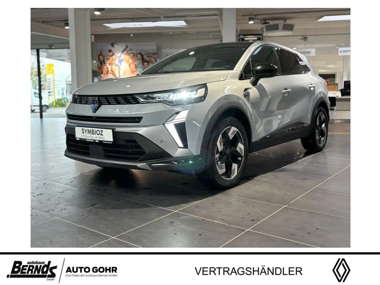 Renault Symbioz E-Tech Full Hybrid Esprit Alpine SHZ Panoramadach — photo 1 of 11