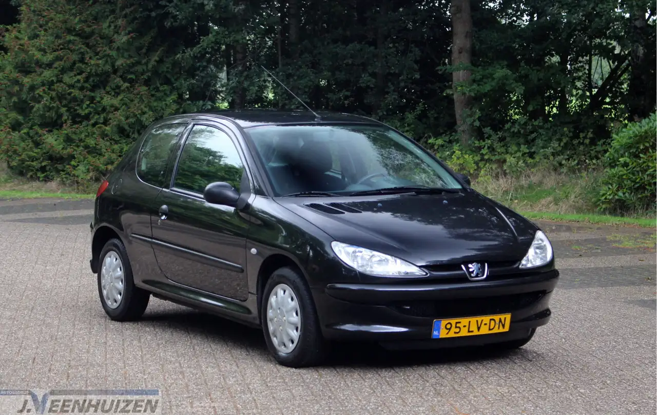 Peugeot 206 1.4 XR | 2003 | Nieuwe DB-riem!✨Leuke Auto! ✅Nieuw — photo 1 of 20