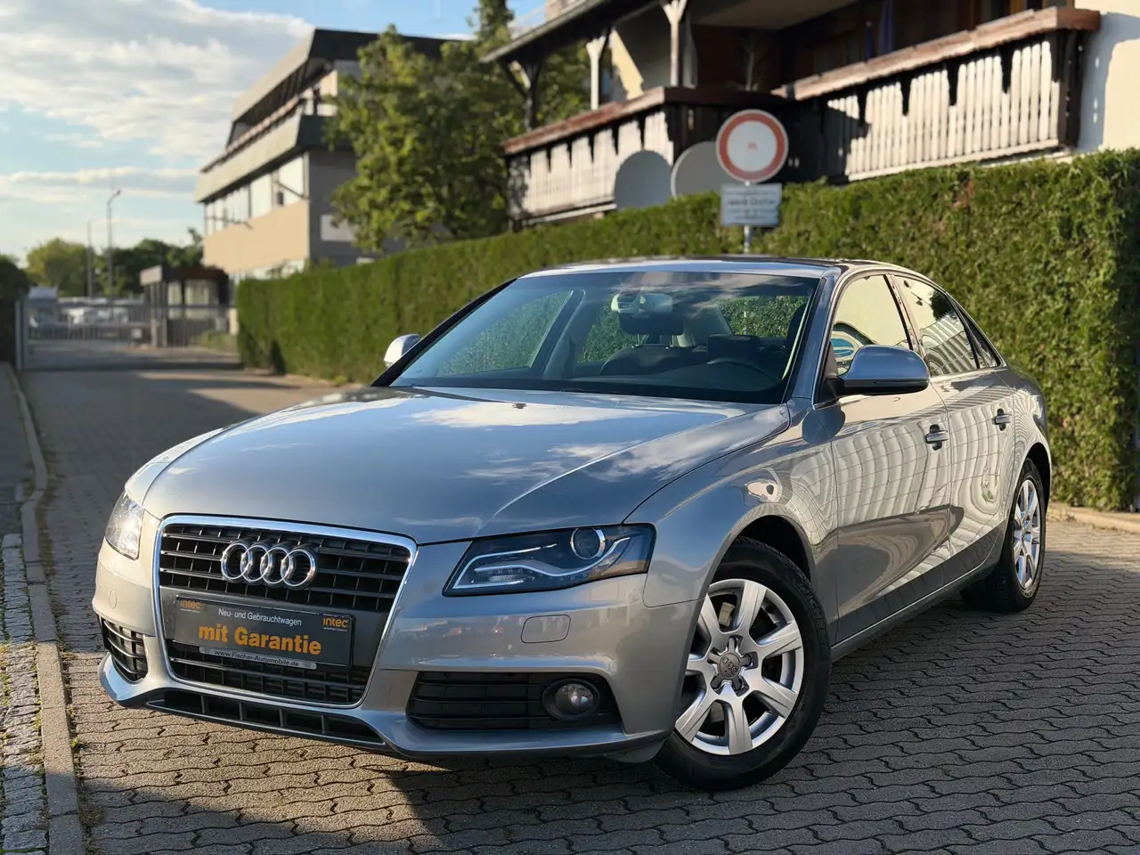 Audi A4 Limousine Ambiente *PDC*Klimauto*Xenon*SZH* — photo 1 of 15