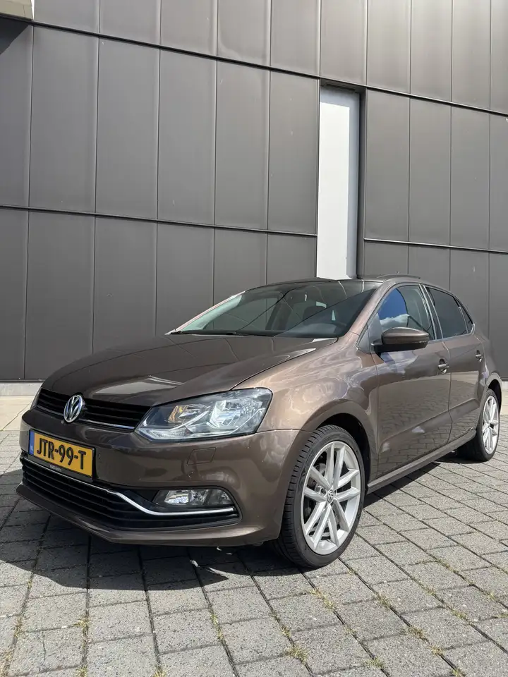 Volkswagen Polo 1.4 TDI Comfortline — photo 1 of 11