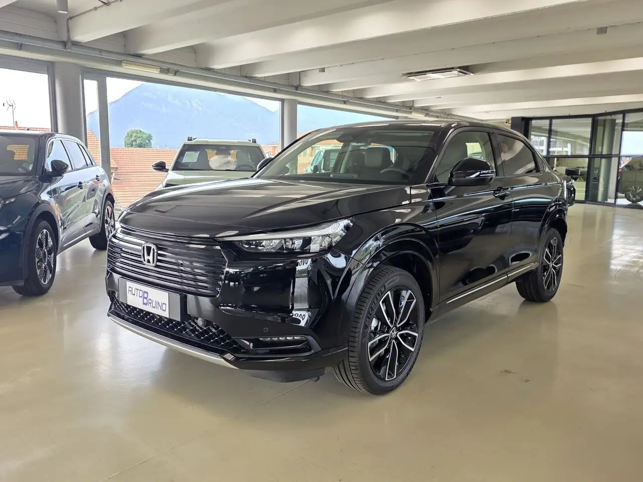 Honda HR-V HR-V 1.5 hev Advance ecvt — photo 1 of 22