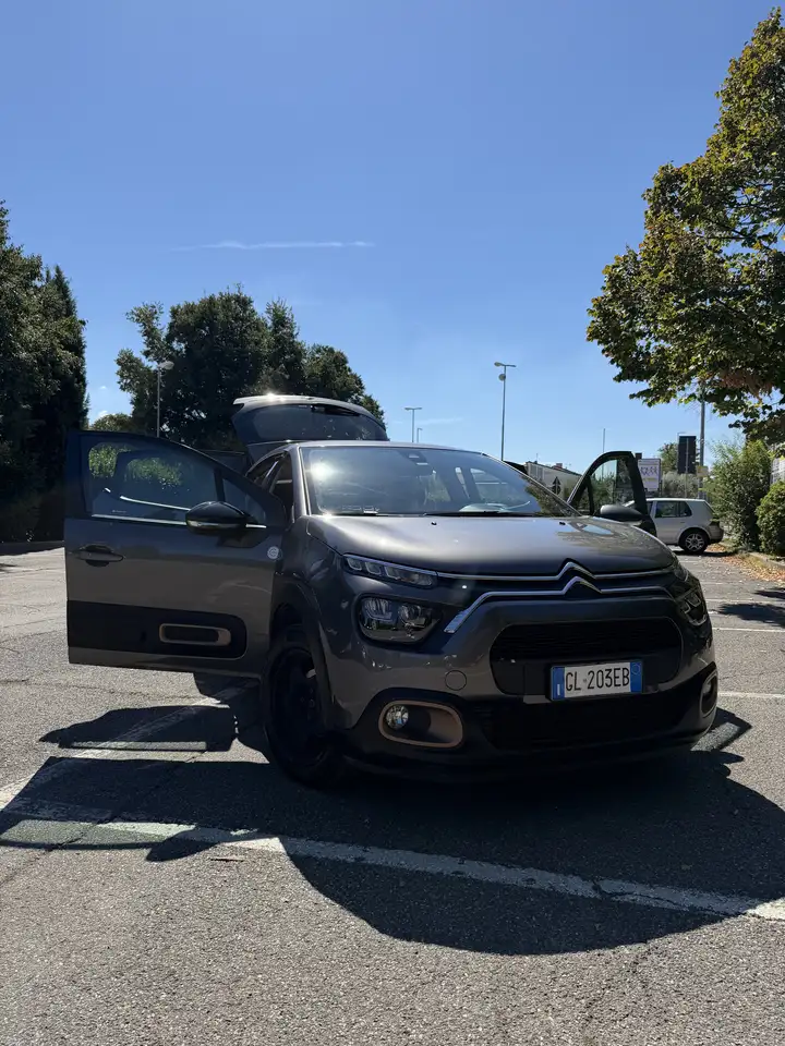 Citroen C3 Pure Tech 83 S&S C-SERIES — photo 1 of 14