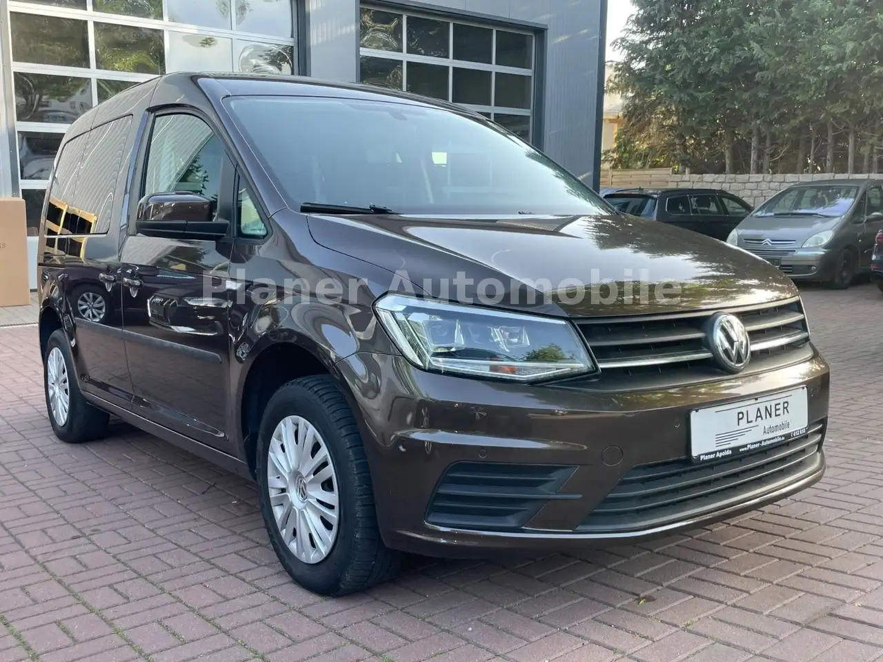 Volkswagen Caddy PKW Sitzh. Standheizung XENON HU neu — photo 1 of 15
