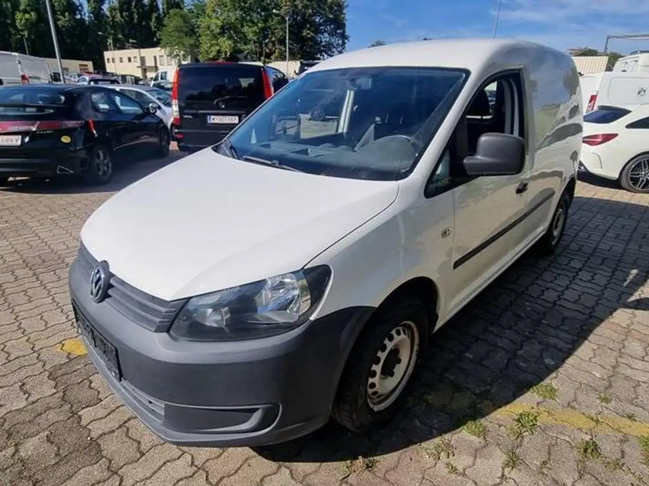 Volkswagen Caddy Kastenwagen Entry+ 1,6 TDI DPF — photo 1 of 15