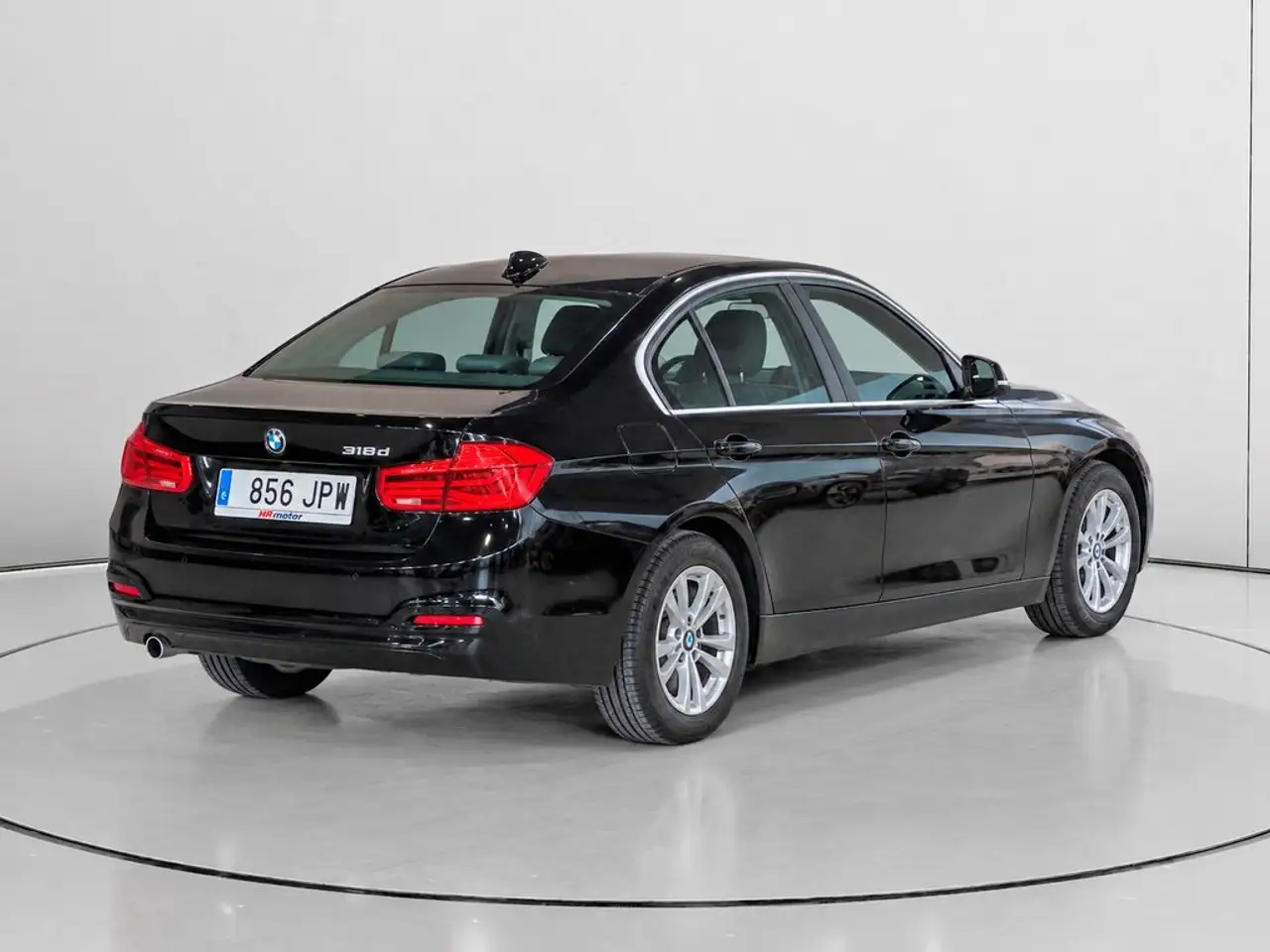 2016 BMW 318 318dA, photograph 3
