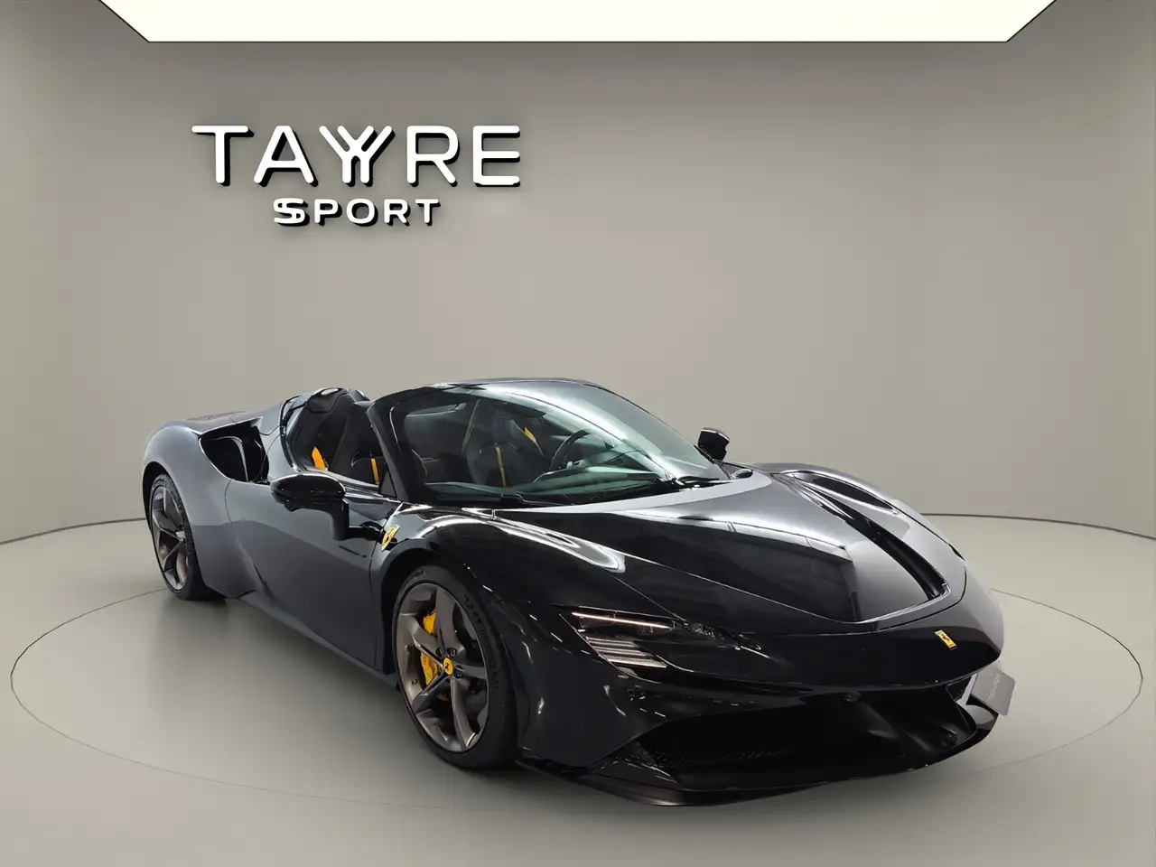 Ferrari SF90 Spider 4.0 V8 T — photo 1 of 17