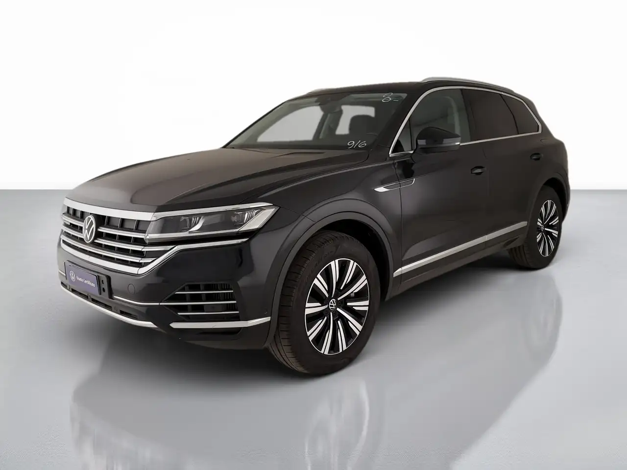 Volkswagen Touareg 3.0 v6 tsi eh elegance tiptronic — photo 1 of 14