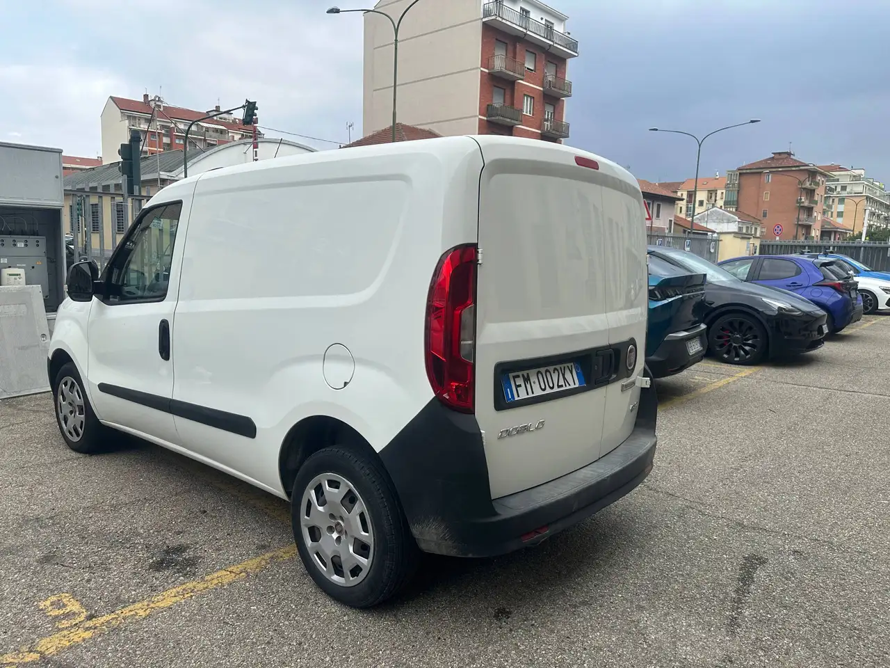 Fiat Doblo — photo 1 of 9