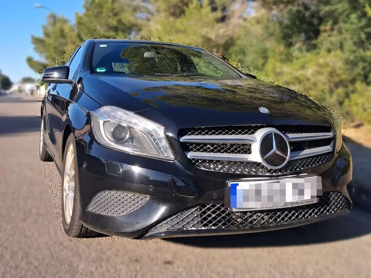 Mercedes-Benz A 200 BE Style — photo 1 of 8